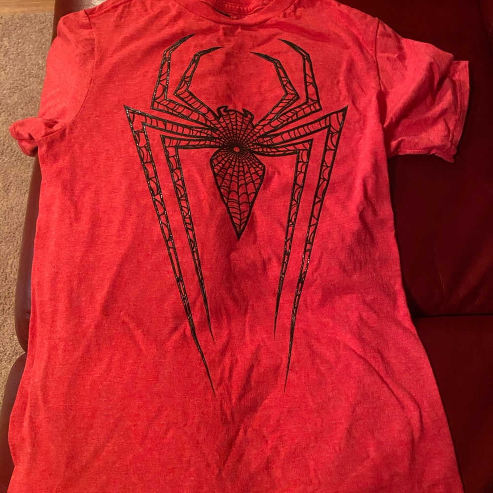 Boys Spider-Man T-shirt.   In excellent condition.